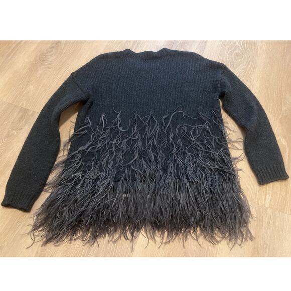 Elizabeth and James Feather Trimmed Cotton Blend Sweater Dark Gray Size Small - Picture 6 of 6